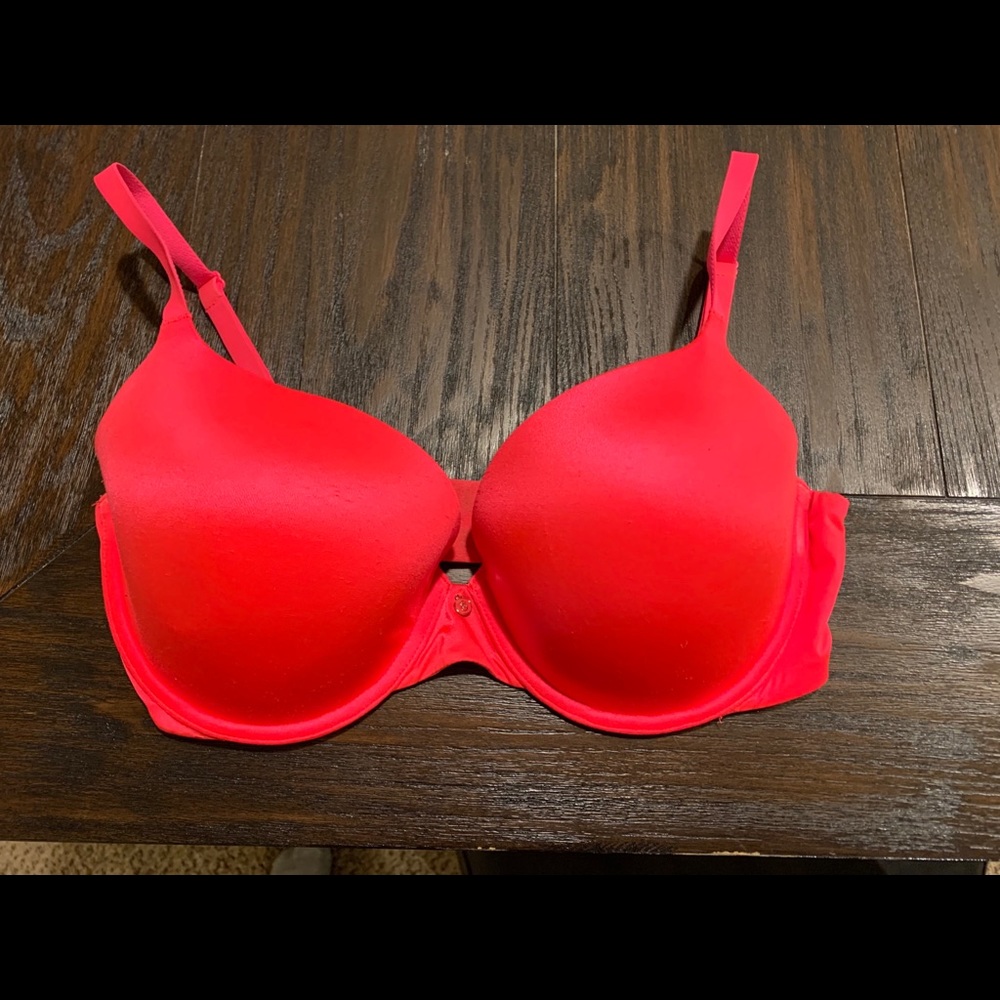 Victoria’s Secret hot pink bra. 34DD